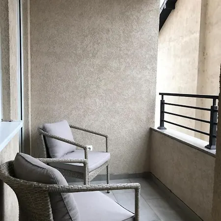 Green Apartment Novi Pazar Exterior photo