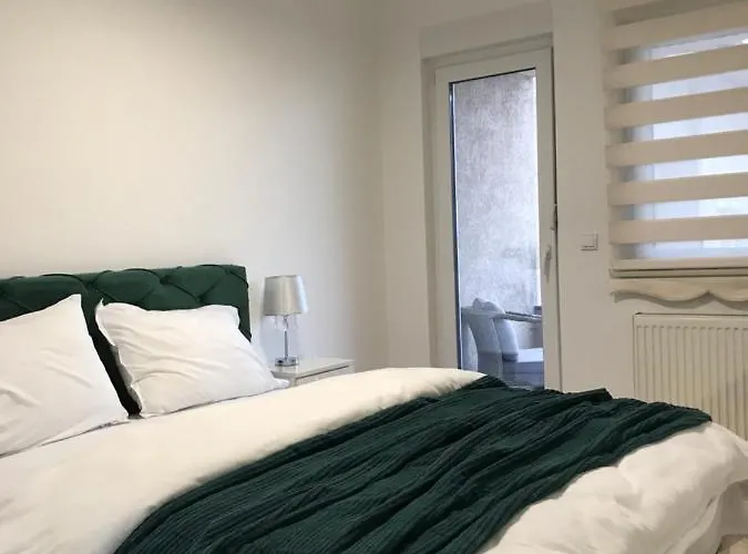 Green Apartment