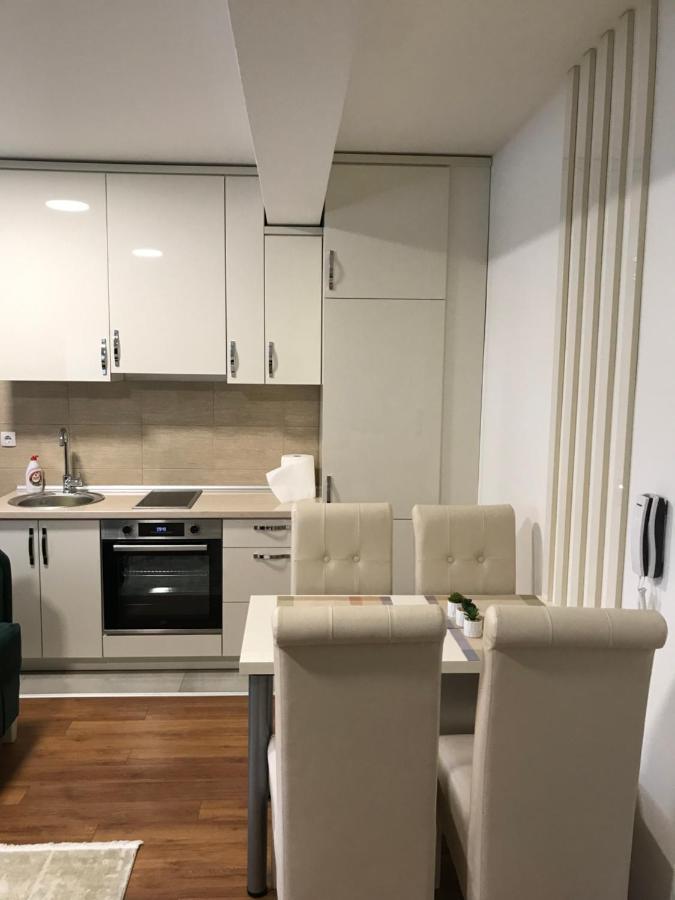 Green Apartment Apartment Novi Pazar